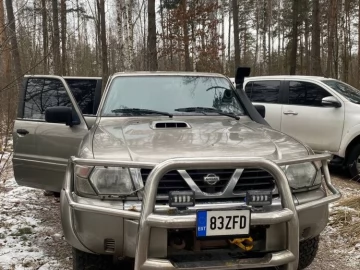 Авто Nissan Patrol 2002 № 7303077