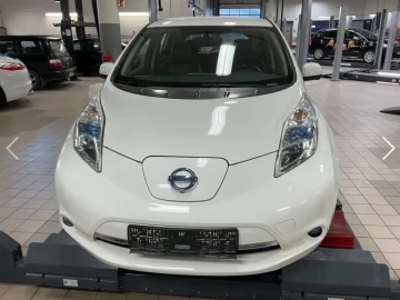 Авто Nissan Leaf 2015 № 7303707