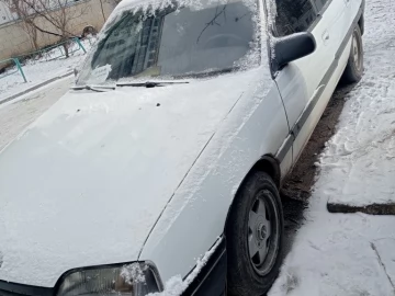Авто Opel Omega 1987 № 7305089
