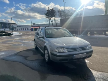 Авто Volkswagen Golf 2002 № 7305123