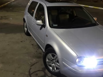 Авто Volkswagen Golf 2002 № 7305155