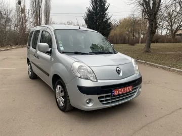 Авто Renault Kangoo Passenger 2008 № 7306111