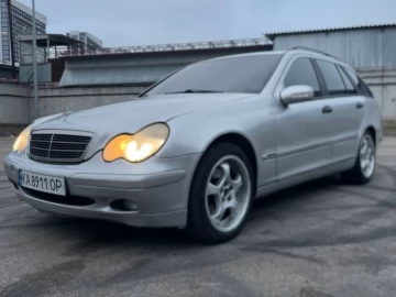 Авто Mercedes 220 2003 № 7306116