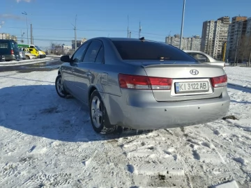 Авто Hyundai Sonata 2009 № 7306333