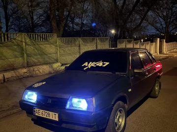 Авто ВАЗ 21099 1993 № 7307551