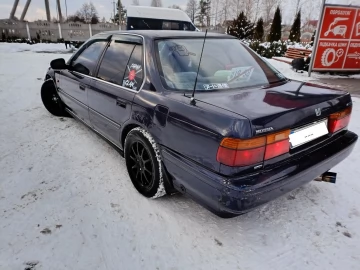 Авто Honda Accord 1992 № 7308388