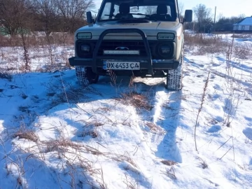 Авто ВАЗ 2121 1985 № 7310186