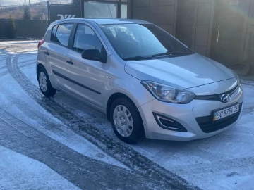 Авто Hyundai I20 2013 № 7310188
