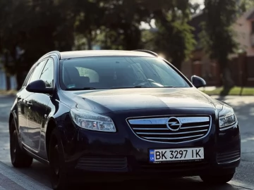Авто Opel Insignia 2010 № 7313074