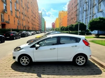 Авто Ford Fiesta 2015 № 7313092