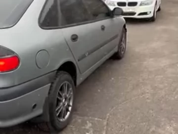 Авто Renault Laguna 1997 № 7314465
