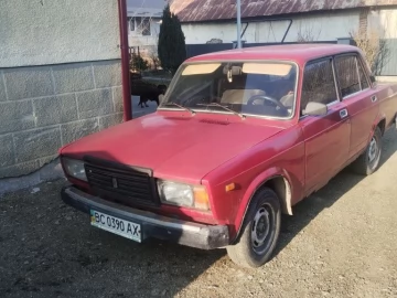 Авто ВАЗ 2107 1993 № 7315362