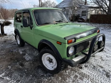 Авто ВАЗ 2121 1983 № 7315922
