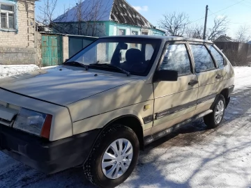 Авто ВАЗ 2109 1987 № 7316431