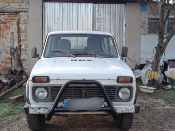 Авто ВАЗ 21213 2000 № 7317076