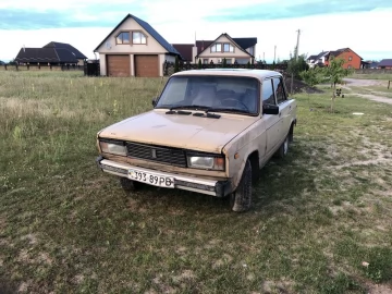 Авто ВАЗ 2105 1988 № 7317641