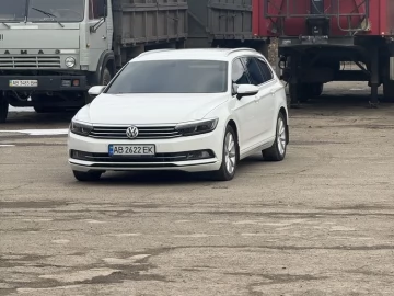 Авто Volkswagen Passat Sedan 2018 № 7320201