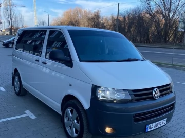Авто Volkswagen Transporter 2011 № 7321301