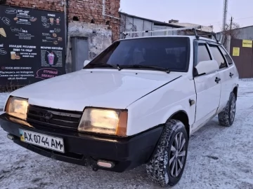 Авто ВАЗ 2109 1992 № 7321341
