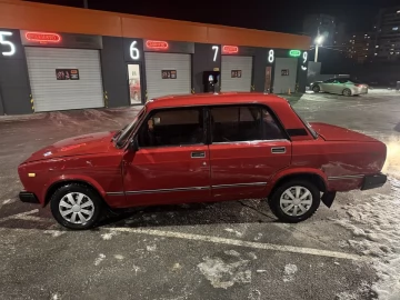 Авто ВАЗ 2107 1992 № 7321517