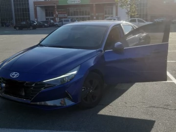 Авто Hyundai Elantra 2022 № 7321556