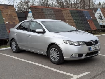 Авто KIA Cerato Forte  2012 № 7324499
