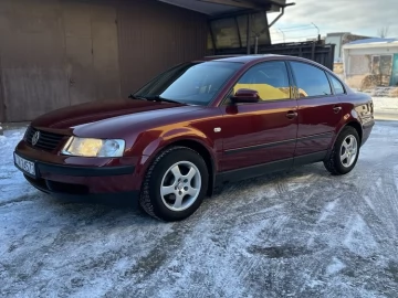 Авто Volkswagen Passat Sedan 2000 № 7324529