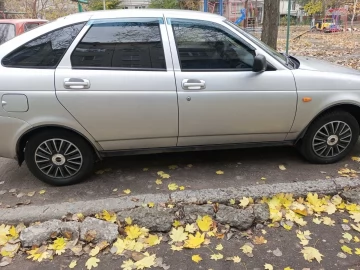 Авто ВАЗ 2172 Priora 2008 № 7324700