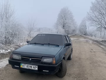 Авто ВАЗ 2109 1995 № 7325453