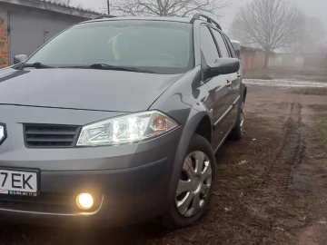 Авто Renault 4 2005 № 7325456
