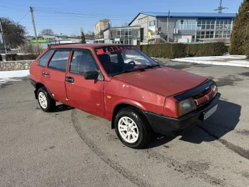 Авто ВАЗ 2109 1989 № 7325800