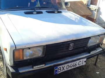 Авто ВАЗ 2105 1983 № 7327005
