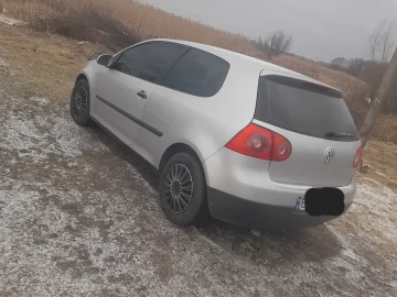 Авто Volkswagen Golf 2004 № 7327238