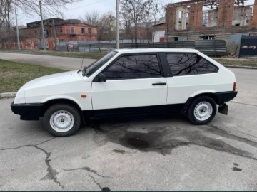 Авто ВАЗ 21083 1992 № 7328230