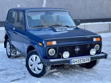 Авто ВАЗ 21214 2010 № 7329007