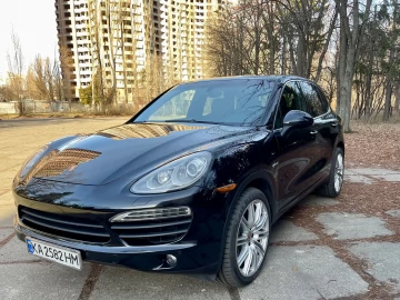Авто Porsche Cayenne S Hybrid 2014 № 7329731