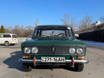 Авто ВАЗ 2103 1985 № 7329765