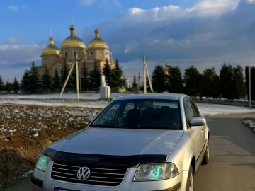 Авто Volkswagen Passat Sedan 2003 № 7332193