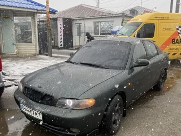 Авто Daewoo Nubira 1999 № 7333132