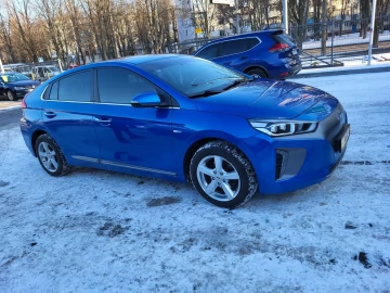 Авто Hyundai Ioniq 2017 № 7333464