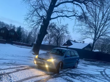 Авто Ford Focus 2002 № 7334405
