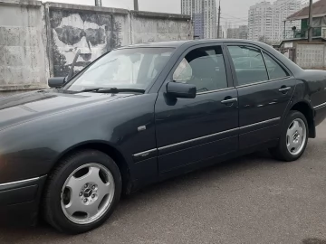 Авто Mercedes E Серия 1997 № 7334659