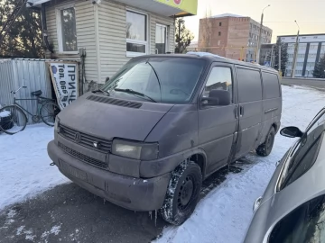 Авто Volkswagen Transporter 2004 № 7336711