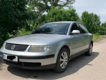 Авто Volkswagen Passat Sedan 2000 № 7336746