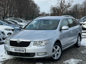 Авто Skoda Superb 2011 № 7337065