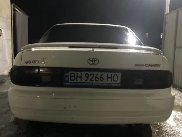 Авто Toyota Camry 1993 № 7337101