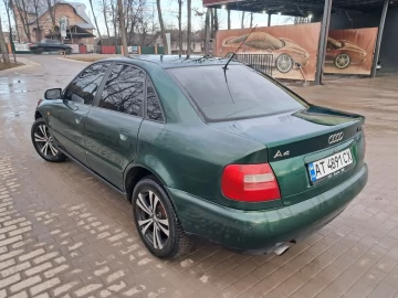 Авто Audi A4 1997 № 7338619