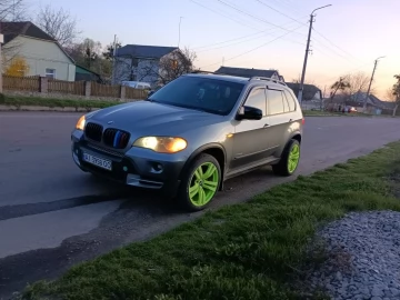 Авто BMW X5 2010 № 7338975
