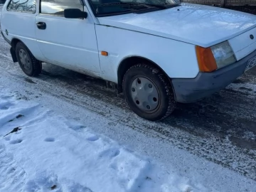 Авто ЗАЗ Таврия 2004 № 7340278