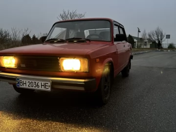 Авто ВАЗ 2105 1982 № 7340304